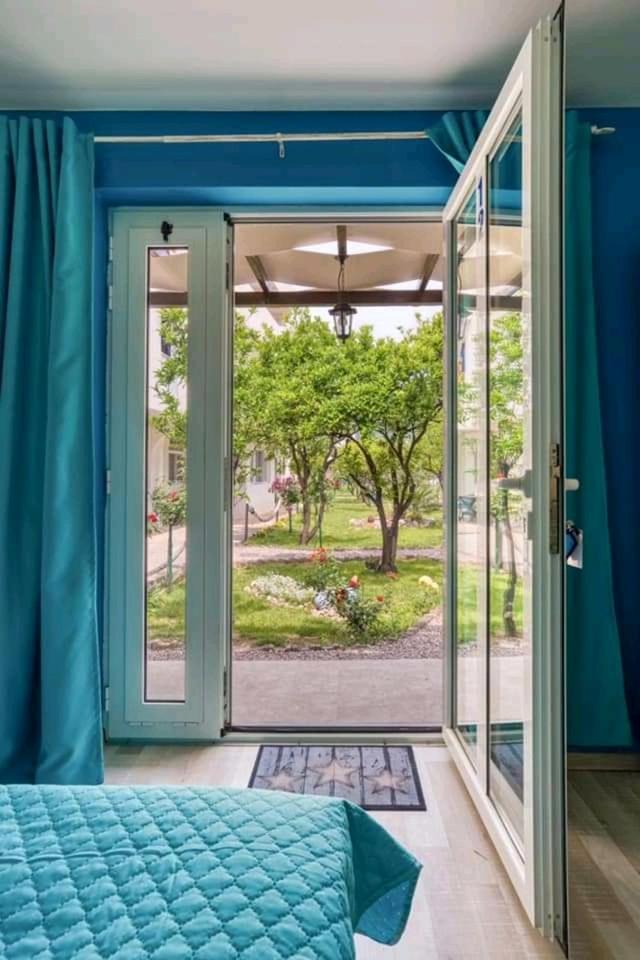 Apartments Suster バール エクステリア 写真